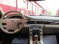 Gebraucht Volvo XC70 Momentum 185 PS (136 kW) 2008 Andere farbe metallic SUV
