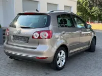Gebraucht VW Golf Plus Team 122 PS (89 kW) 2011 Braun Van / Kleinbus