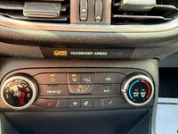 Gebraucht Ford Fiesta 75 PS (55 kW) 2020 Grau Kleinwagen