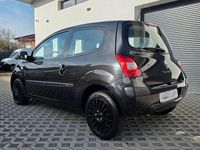 Gebraucht Renault Twingo Authentique 58 PS (42 kW) 2009 Schwarz Kleinwagen