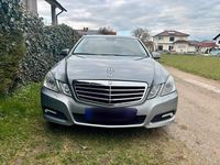 Gebraucht Mercedes E250 204 PS (150 kW) 2009 Grau Limousine