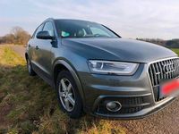 Gebraucht Audi Q3 S-Line 140 PS (102 kW) 2015 Grau SUV