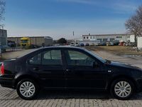 Gebraucht VW Bora Edition 75 PS (55 kW) 2000 Schwarz Limousine