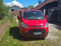 Gebraucht Ford Tourneo 170 PS (125 kW) 2017 Rot Van / Kleinbus