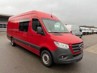 Gebraucht Mercedes Sprinter 170 PS (125 kW) 2022 Rot Van