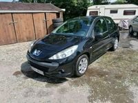 Gebraucht Peugeot 206+ Basis 68 PS (50 kW) 2010 Schwarz Kleinwagen