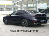 Gebraucht BMW i7 M Sport 334 kW (455 PS) 2024 Carbonschwarz Limousine