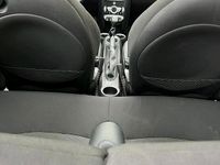 Usata Mini Cooper 120 CV (88 kW) 2009 Bianco Utilitaria