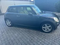Gebraucht Mini Cooper 95 PS (69 kW) 2007 Schwarz Kleinwagen