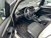 Gebraucht BMW 216 Active Tourer Advantage 116 PS (85 kW) 2019 Weiß Van / Kleinbus