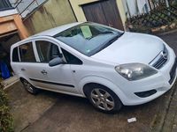 Gebraucht Opel Zafira Family 116 PS (85 kW) 2009 Weiß Van / Kleinbus