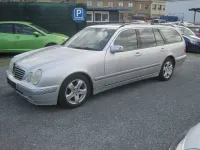 Gebraucht Mercedes E200 Elegance 136 PS (100 kW) 2000 Silber Kombi