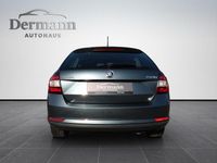 Gebraucht Skoda Rapid Clever 125 PS (91 kW) 2018 Grau Kleinwagen