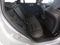 Gebraucht Volvo V60 Plus 197 PS (144 kW) 2025 Vapour grey Kombi