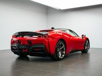 Gebraucht Ferrari SF90 999 PS (734 kW) 2021 Rot Coupé