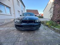 Gebraucht BMW 120 150 PS (110 kW) 2009 Schwarz Kleinwagen