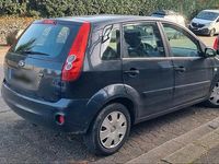 Gebraucht Ford Fiesta 60 PS (44 kW) 2007 Schwarz Kleinwagen