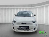 Gebraucht Fiat 500e Basis 86 kW (118 PS) 2023 Arktis weiß) (weiss Kleinwagen