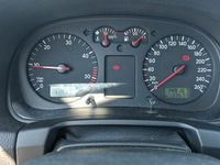 Gebraucht VW Golf IV 101 PS (74 kW) 2001 Silber Limousine