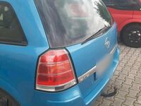 gebraucht Opel Zafira blau Baujahr 2005
