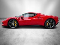 Gebraucht Ferrari 296 829 PS (609 kW) 2023 Rot Coupé