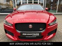 gebraucht Jaguar XE S AUTOMATIK*MERIDIAN*LEDER*KAMERA*SHZ*AWD*TOP