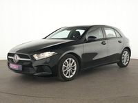 Gebraucht Mercedes A180 116 PS (85 kW) 2022 Schwarz Limousine
