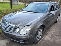 Second-hand Mercedes E220 170 CP (125 kW) 2006 Gri Break