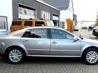 Gebraucht VW Phaeton Individual 239 PS (175 kW) 2010 Grau Limousine