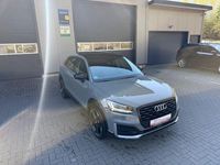 Usata Audi Q2 Design 150 CV (110 kW) 2017 Grigio SUV
