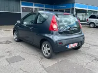Gebraucht Peugeot 107 68 PS (50 kW) 2006 Grau Kleinwagen