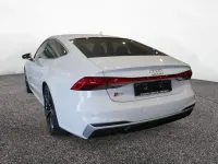 Gebraucht Audi S7 Sportback Sport 344 PS (253 kW) 2024 Gletscherweiß metallic Kleinwagen