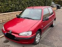 Gebraucht Peugeot 106 Filou 60 PS (44 kW) 2002 Rot Kleinwagen