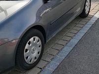 Gebraucht VW Golf V 75 PS (55 kW) 2005 Grau Kleinwagen