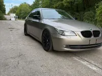 Gebraucht BMW 525 197 PS (144 kW) 2008 Gold Limousine