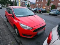 Gebraucht Ford Focus 125 PS (91 kW) 2015 Rot Kombi
