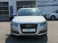 Gebraucht Audi A3 Attraction 105 PS (77 kW) 2012 Silber Kleinwagen