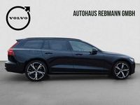 Gebraucht Volvo V60 145 PS (106 kW) 2025 Kombi