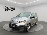 Neu Fiat Doblò 102 PS (75 kW) 2025 Grau Van / Kleinbus