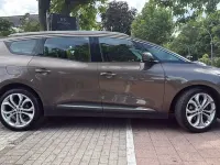 Gebraucht Renault Scénic III Experience 116 PS (85 kW) 2017 Braun Van / Kleinbus