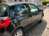 Gebraucht Renault Clio 75 PS (55 kW) 2009 Schwarz Kleinwagen