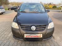 Gebraucht VW Fox 54 PS (39 kW) 2010 Schwarz Kleinwagen