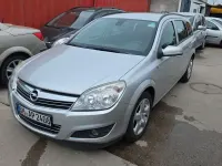 Gebraucht Opel Astra Edition 116 PS (85 kW) 2008 Silber Limousine