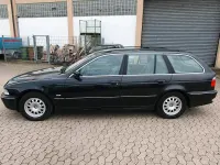 Second-hand BMW 520 150 CP (110 kW) 2000 Negru Break