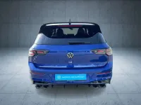 Gebraucht VW Golf VIII R 333 PS (244 kW) 2025 Lapiz blue metallic Limousine