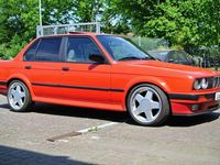 Gebraucht BMW 325 170 PS (125 kW) 1990 Rot Limousine
