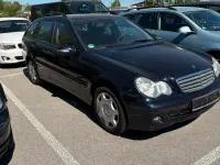 Gebraucht Mercedes C180 143 PS (105 kW) 2006 Blau Kombi