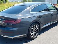 Gebraucht VW Arteon Elegance 150 PS (110 kW) 2019 Grau Kleinwagen
