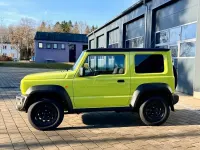 Gebraucht Suzuki Jimny Comfort 102 PS (75 kW) 2023 Kinetic yellow SUV