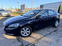 Gebraucht Volvo V40 Kinetic 120 PS (88 kW) 2017 Schwarz Limousine